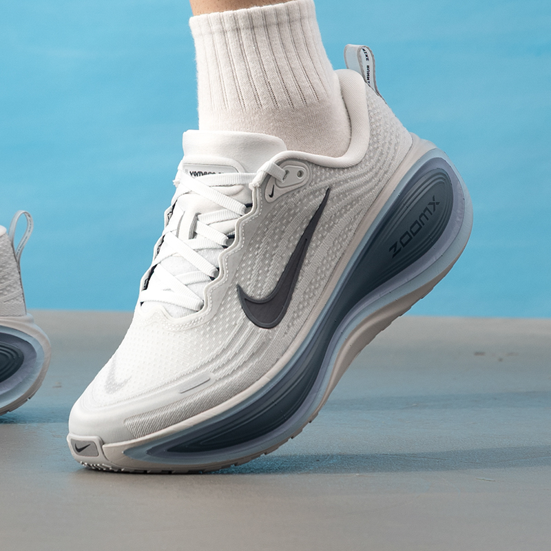 Nike Men's Shoes Original Ligh - Lightweight Road Running Shoes 评论和价格