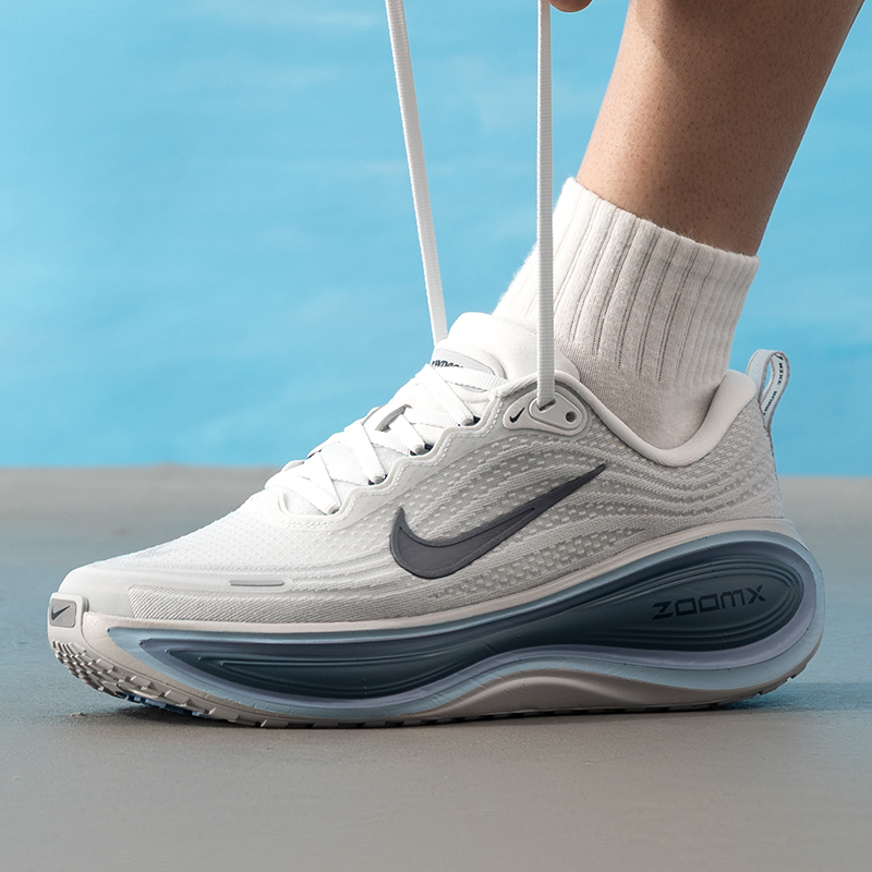 Nike Men's Shoes Original Ligh - Lightweight Road Running Shoes 评论和价格