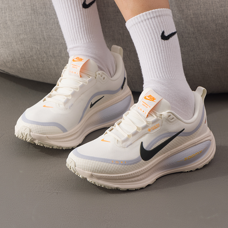 Nike Women's Shoes Original Li - Lightweight Road Running Shoes 评论和价格