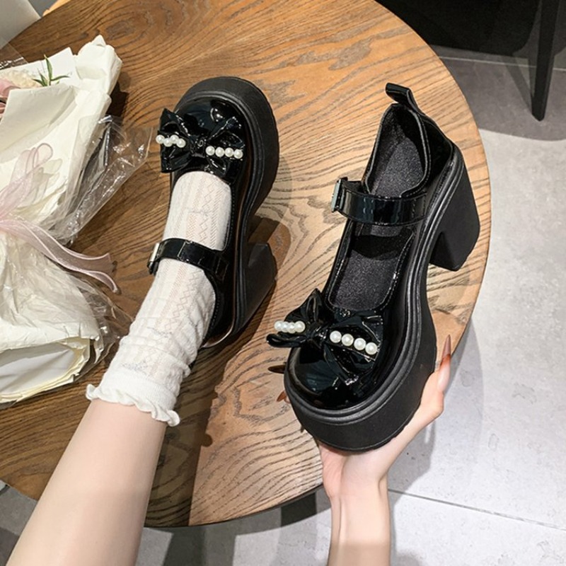 2026 Lolita Shoes Black Super  - Boots 评论和价格