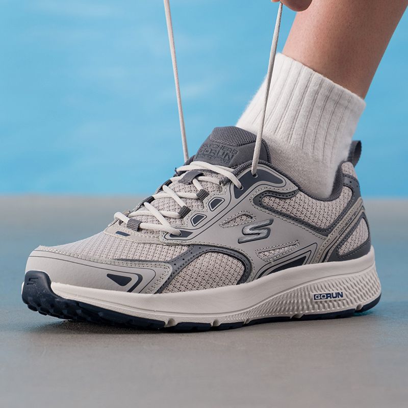 Skechers Men's Shoes Original  - Lightweight Road Running Shoes 评论和价格